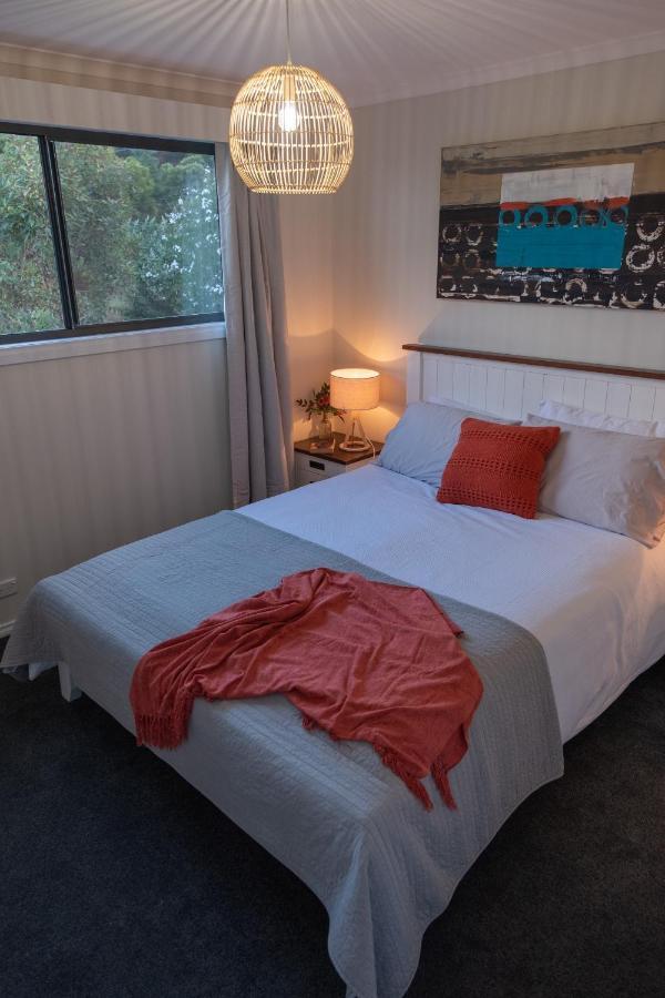 Tully Cottage B&B 圣海伦斯 外观 照片