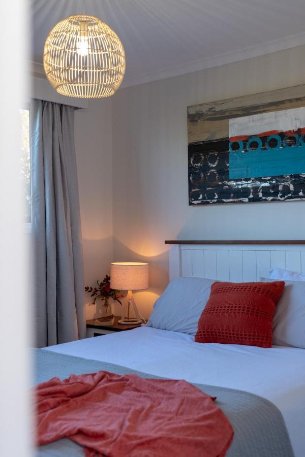 Tully Cottage B&B 圣海伦斯 外观 照片